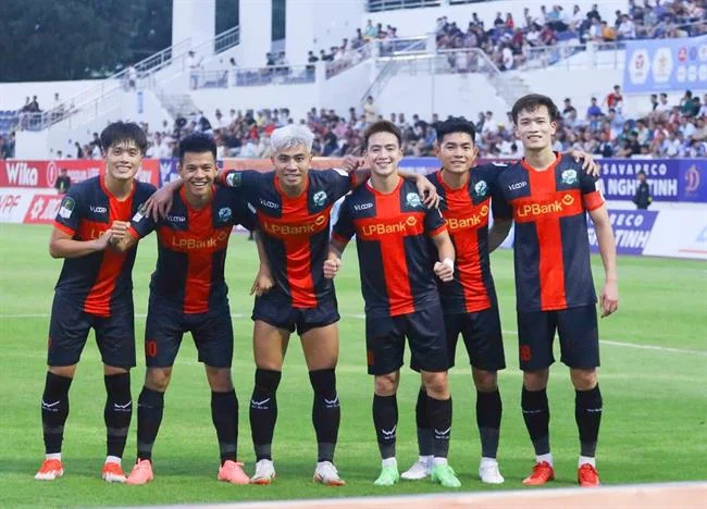 Dịch vụ chăm sóc khách hàng 24/7 của FCB8